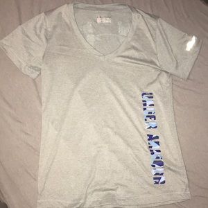 grey and blue under armour run t-shirt